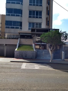 Apartamento em Centro, Londrina/PR de 275m² 5 quartos à venda por R$ 890.000,00 ou para locação R$ 3.200,00/mes