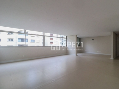 Apartamento em Santa Cecília, São Paulo/SP de 236m² 3 quartos à venda por R$ 2.399.000,00