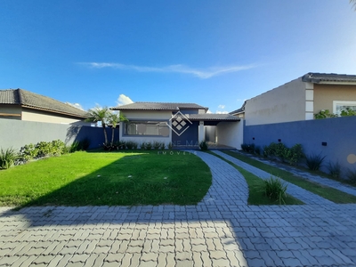 Casa em Baleia, São Pedro da Aldeia/RJ de 130m² 3 quartos à venda por R$ 494.000,00