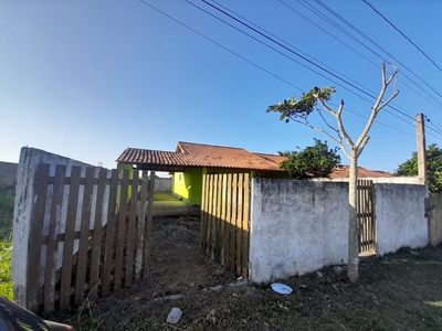 Casa em Baleia, São Pedro da Aldeia/RJ de 72m² 2 quartos à venda por R$ 159.000,00