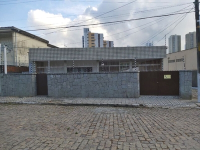 Casa em Barro Vermelho, Natal/RN de 260m² 3 quartos à venda por R$ 349.000,00