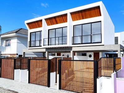 Casa em Campeche, Florianópolis/SC de 153m² 3 quartos à venda por R$ 1.396.000,00