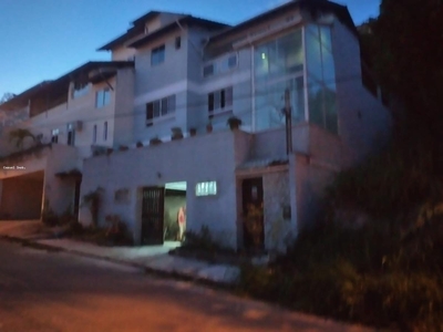 Casa em Maralegre, Niterói/RJ de 262m² 4 quartos à venda por R$ 1.399.000,00