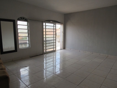 Casa em Vila Independência, Piracicaba/SP de 122m² 2 quartos para locação R$ 1.600,00/mes