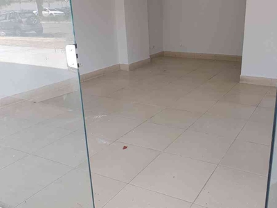 Sala para alugar no bairro Parque Amazônia, 22m²