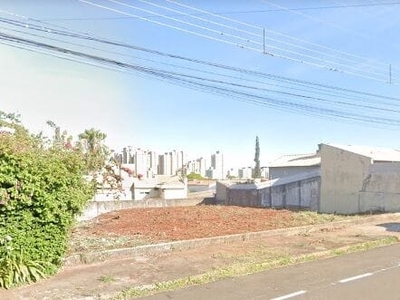 Terreno em Quebec, Londrina/PR de 10m² à venda por R$ 648.000,00