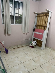 Apartamento 2 quartos com condomínio e água incluso