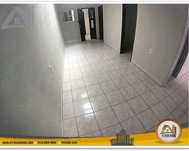 Apartamento com 3 dormitórios para alugar, 55 m² por R$ 700,01/mês - Montese - Fortaleza/C