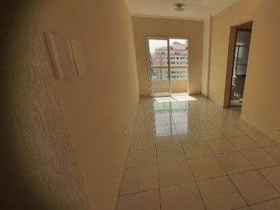 Apartamento em Vila Tupi, Praia Grande/SP de 58m² 2 quartos à venda por R$ 370.000,00