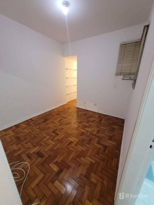 Apartamento em Copacabana, Rio de Janeiro/RJ de 70m² 2 quartos à venda por R$ 839.000,00