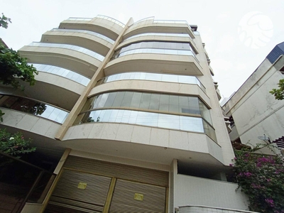 Apartamento em Enseada Azul, Guarapari/ES de 140m² 3 quartos para locação R$ 2.700,00/mes