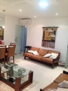 Apartamento em Icaraí, Niterói/RJ de 100m² 3 quartos à venda por R$ 594.000,00 ou para locação R$ 2.700,00/mes
