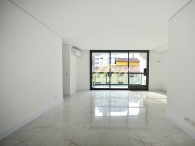Apartamento em Mercês, Curitiba/PR de 84m² 2 quartos à venda por R$ 887.000,00