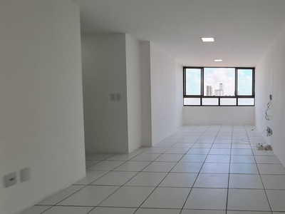 Apartamento em Universitário, Caruaru/PE de 100m² 3 quartos à venda por R$ 649.000,00