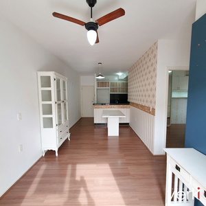 Apartamento em Vila Becker, Santo Amaro Da Imperatriz/SC de 57m² 2 quartos à venda por R$ 187.000,00