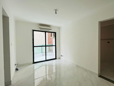 Apartamento em Vila Tupi, Praia Grande/SP de 52m² 1 quartos à venda por R$ 319.000,00
