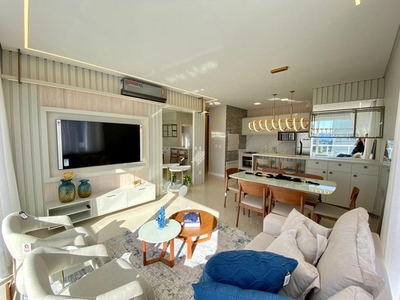 Apartamento para venda com 100 metros quadrados com 3 quartos em Navegantes - Capão da Can