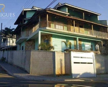 Casa com 5 dormitórios