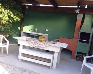 Casa com piscina para temporada - Cód CA00282