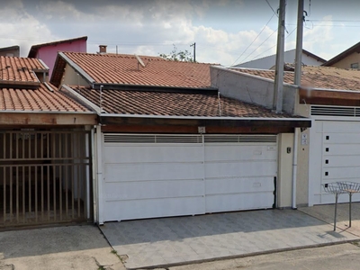 Casa em Barreiro, Taubaté/SP de 90m² 2 quartos à venda por R$ 354.100,00