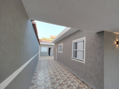 Casa em Boqueirão, Praia Grande/SP de 185m² 3 quartos à venda por R$ 749.000,00