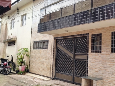 Casa em Boqueirão, Praia Grande/SP de 75m² 2 quartos à venda por R$ 214.000,00