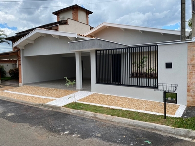 Casa em Centro, Piracicaba/SP de 200m² 3 quartos à venda por R$ 799.000,00