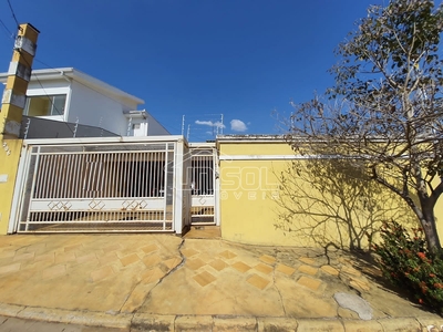 Casa em Jardim Aquárius, Marília/SP de 10m² 3 quartos à venda por R$ 499.000,00