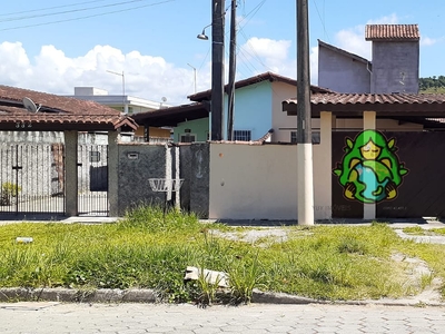 Casa em Jardim das Gaivotas, Caraguatatuba/SP de 215m² 4 quartos à venda por R$ 394.000,00