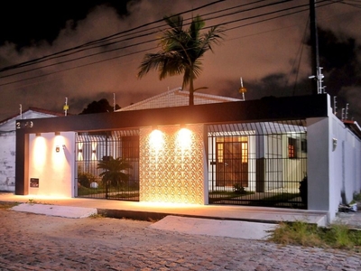 Casa em Lagoa Nova, Natal/RN de 213m² 3 quartos à venda por R$ 399.000,00
