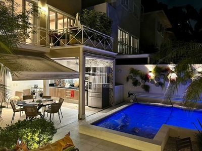 Casa em Morumbi, São Paulo/SP de 250m² 4 quartos à venda por R$ 2.989.000,00