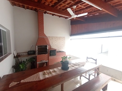 Casa em Nho Nho Quim, Piracicaba/SP de 105m² 3 quartos à venda por R$ 319.000,00