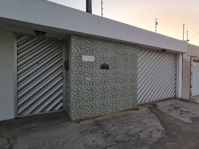 Casa em Nossa Senhora das Dores, Caruaru/PE de 0m² 3 quartos para locação R$ 1.600,00/mes