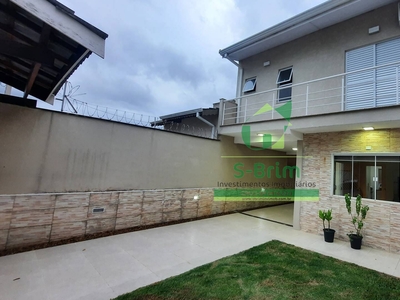 Casa em Nova Cerejeira, Atibaia/SP de 175m² 3 quartos à venda por R$ 619.000,00