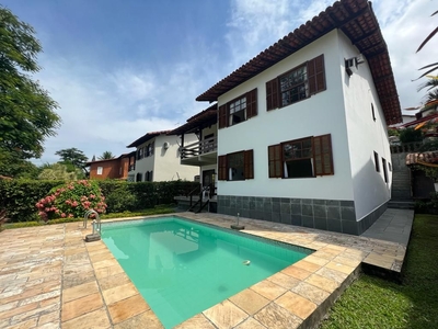 Casa em Pendotiba, Niterói/RJ de 320m² 4 quartos à venda por R$ 1.379.000,00