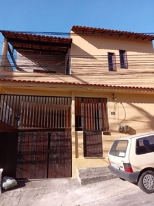 Casa em Porto Velho, São Gonçalo/RJ de 140m² 3 quartos à venda por R$ 314.000,00