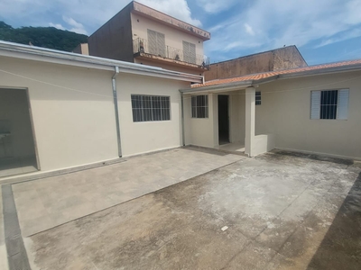 Casa em Vila Paraíso, Mogi Guaçu/SP de 60m² 2 quartos para locação R$ 800,00/mes