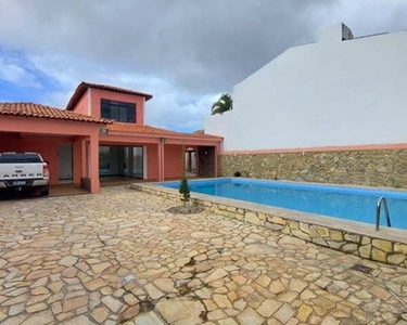 Casa na Atalaia, 4 Quartos, sendo 3 Suítes - Oportunidade!