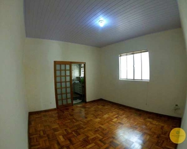 Casa térrea de 100 m² com 02 dormitórios na Vila Romana