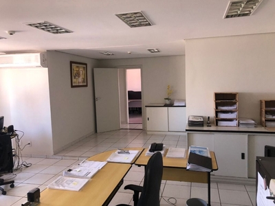 Sala em Centro, Bauru/SP de 24m² à venda por R$ 35.000,00