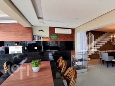 Apartamento à venda em Ipiranga com 213 m², 4 quartos, 3 suítes, 3 vagas