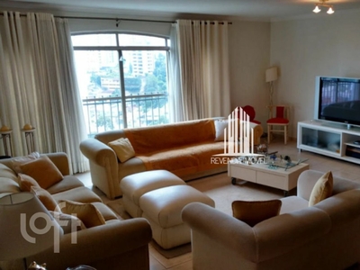 Apartamento à venda em Morumbi com 215 m², 4 quartos, 3 suítes, 4 vagas