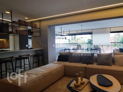 Apartamento à venda em Santo Amaro com 173 m², 3 quartos, 3 suítes, 3 vagas