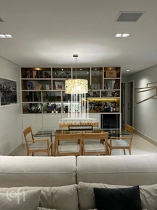 Apartamento à venda em Vila Mariana com 109 m², 3 quartos, 3 suítes, 2 vagas