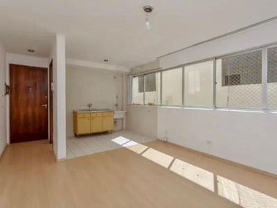 Apartamento em Centro Cívico, Curitiba/PR de 47m² 1 quartos à venda por R$ 199.000,00