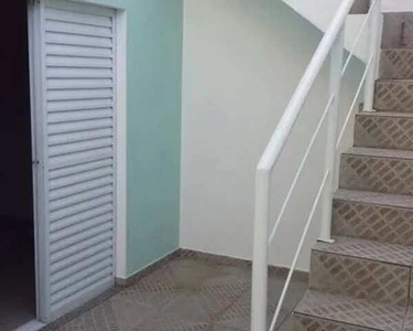 Casa 3/4 com 2 suítes bem espaçosa