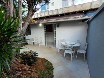 Casa com 1 quarto para alugar no bairro Carmo, 50m²