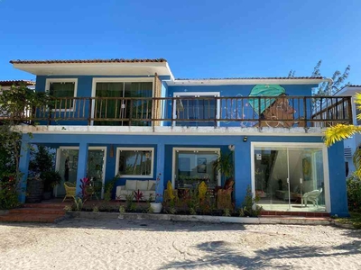 Casa com 6 quartos à venda no bairro Praia do Sossego, 197m²