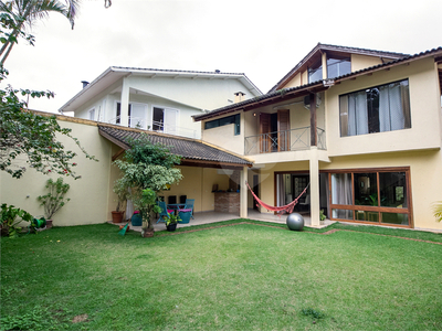 Casa de vila com 4 quartos à venda ou para alugar em Alto Da Boa Vista - SP