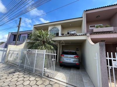 Casa em Centro, Campo Largo/PR de 157m² 3 quartos à venda por R$ 689.000,00